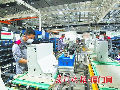 廈門政企同心，一手抓防疫一手抓復(fù)產(chǎn)，中小企業(yè)借力網(wǎng)站建設(shè)破局前行