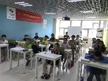 鄭州文一教育咨詢 專(zhuān)業(yè)代理代辦，助力升學(xué)與職業(yè)規(guī)劃
